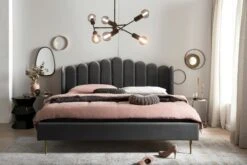 SalesFever Muschelbett Aus Samt | 140 X 200 Cm | Beine Aus Goldfarbenem Chrom 11 SalesFever Muschelbett Aus Samt | 140 X 200 Cm | Beine Aus Goldfarbenem Chrom -SalesFever 66d4de04 a7ca 461b 8ef0 e0f225e1da6a