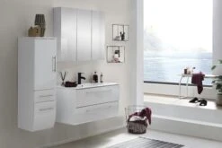 SalesFever Badezimmer Set 90 Cm | 3-tlg. Hochglanz | Inkl. Waschtisch Mit Mineralgussbecken | B 306 X T 46,5 X H 118 Cm | Weiß 15 SalesFever Badezimmer Set 90 Cm | 3-tlg. Hochglanz | Inkl. Waschtisch Mit Mineralgussbecken | B 306 X T 46,5 X H 118 Cm | Weiß -SalesFever 733b9c67 b279 4002 b1c1 18c06427ea82