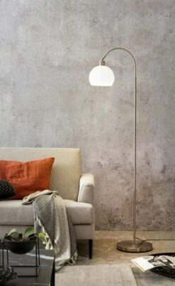 SalesFever Stehleuchte | 1-flammig | Metall In Kupfer-Optik | B 28 X T 60 X H 153 Cm | Kupfer 11 SalesFever Stehleuchte | 1-flammig | Metall In Kupfer-Optik | B 28 X T 60 X H 153 Cm | Kupfer -SalesFever af71e8a7 4c72 4829 b84a d08ce3022908 2